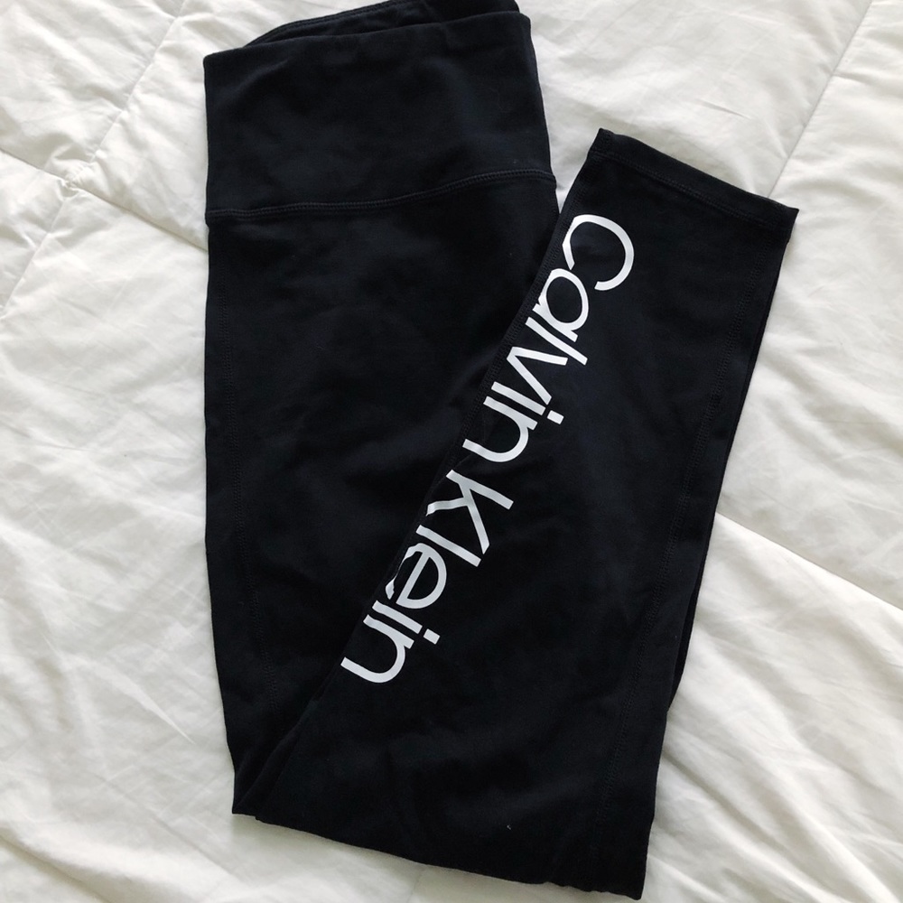 BRAND NEW Calvin Klein Leggings